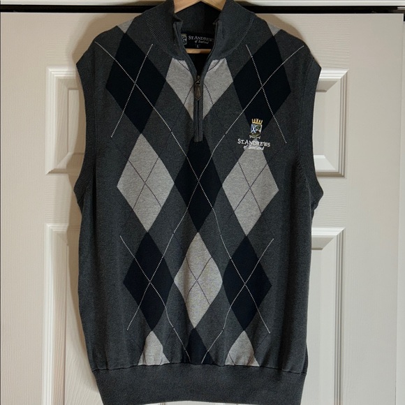 St. Andrew's Men's 1/4 Zip Argyle Sweater Vest - Gray and Black Size Large - Picture 2 of 9